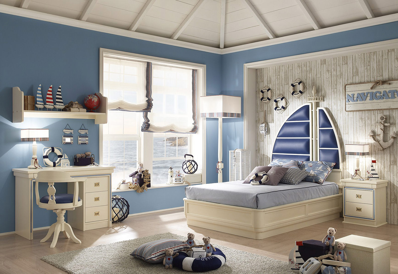 Características de la decoración infantil para un niño en un estilo marino.
