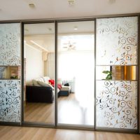 armoire intégrée à l'intérieur du couloir picture