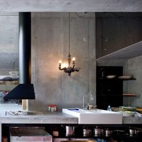 plafond intérieur avec du béton dans la photo de la cuisine