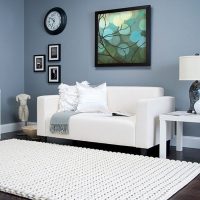 beau plancher blanc à l'intérieur de l'appartement photo