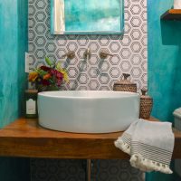 intérieur de belle cuisine en photo couleur turquoise