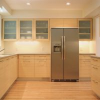 bel intérieur de cuisine beige en image de style classique