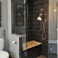 interior brillante de un baño con ducha en colores brillantes photo