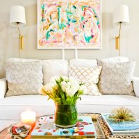 décor printanier lumineux à l'intérieur d'une photo pour enfants