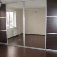 armoire d'angle dans la conception du couloir photo