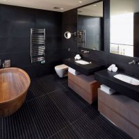 design inhabituel de l'appartement en photo couleur noire