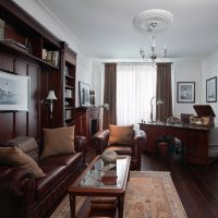 couloir intérieur inhabituel dans l'image de style anglais