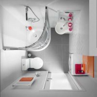 baño de estilo brillante con una ducha brillante