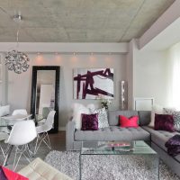style de plafond avec une solution de béton dans la photo de la maison