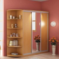conception d'une armoire dans le couloir de MDF photo