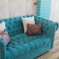 design lumineux du couloir en photo couleur turquoise