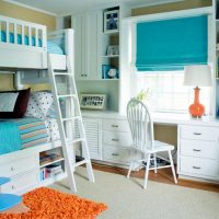 décor lumineux de l'appartement en photo couleur turquoise