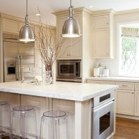 bel intérieur de cuisine beige en image de style provence
