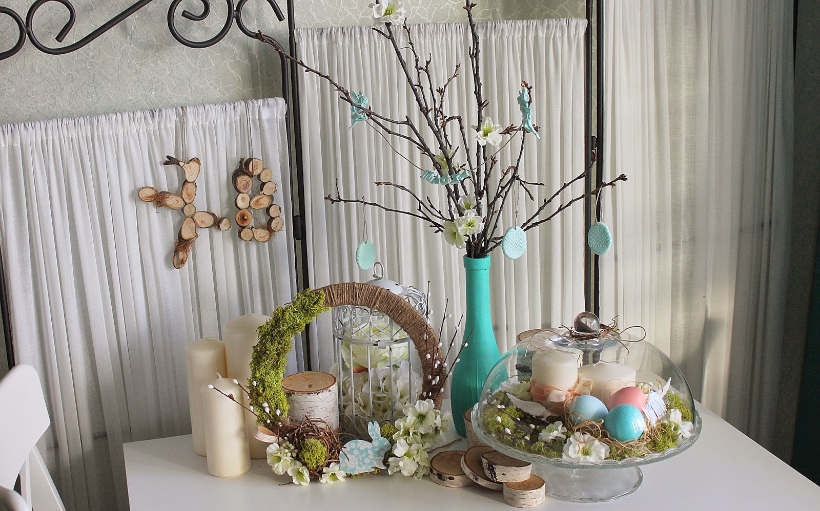 décor de printemps lumineux dans la conception du couloir