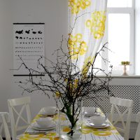 décor de printemps léger dans le style du couloir photo