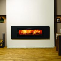 cheminée séparée dans la photo de la chambre