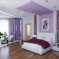 combinant lilas dans le décor de l'appartement photo