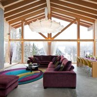 belle couleur bordeaux dans le style du couloir photo