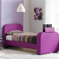 bel intérieur du couloir en violet