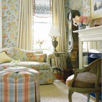 image de couloir de style provence lumineux