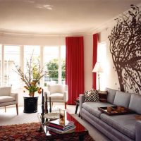 combinaison de rouge avec d'autres couleurs à l'intérieur du couloir photo