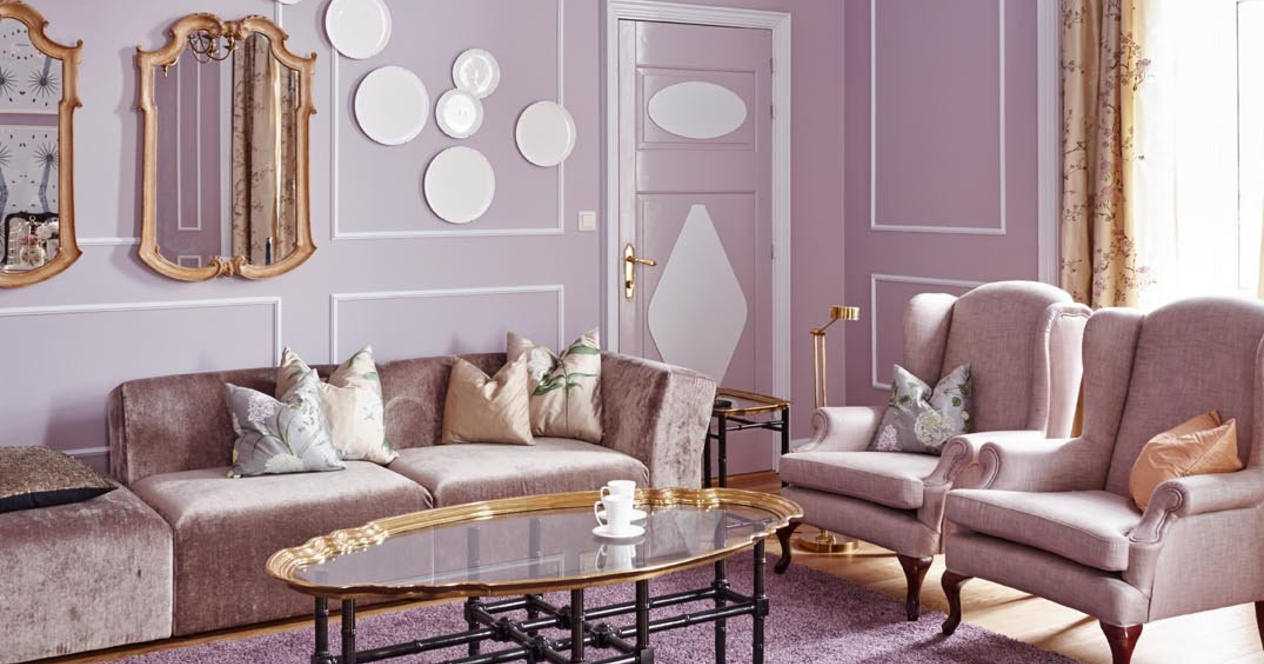 une combinaison de lilas dans le style de la maison