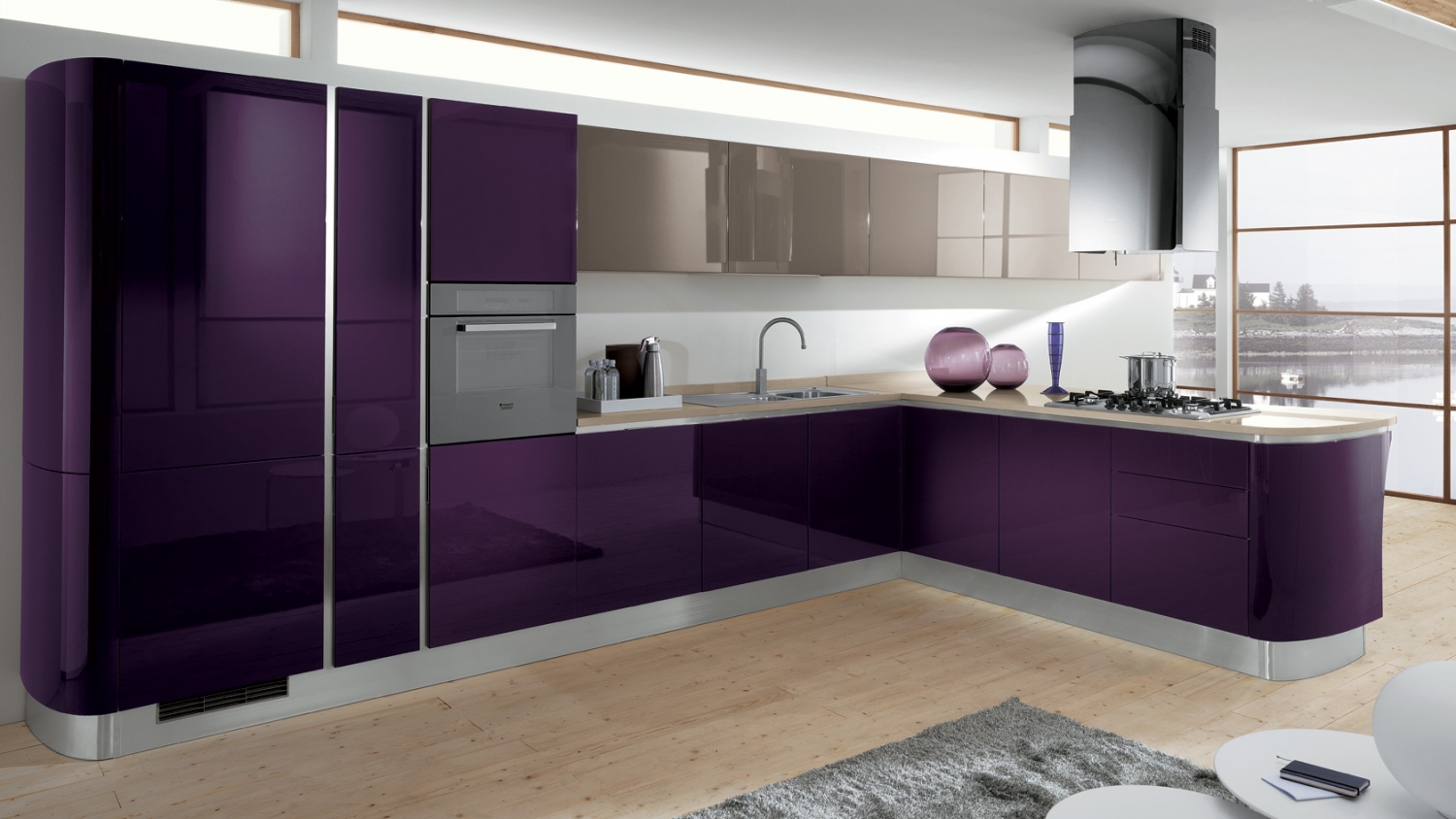 fachada de cocina ligera en violeta