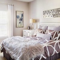 mobilier blanc clair dans le style du couloir photo