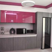 intérieur sombre de la cuisine de luxe dans l'image de style classique