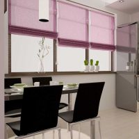 décor insolite du couloir en photo violette