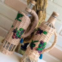 l'idée d'une décoration chic de bouteilles en verre avec image de ficelle