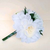 idée de décoration de chambre chic avec photo en papier