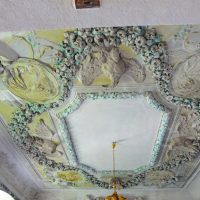 belle accessoires de décoration de plafond photo