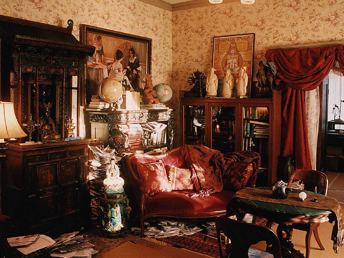 decoración inusual de la sala de estilo victoriano