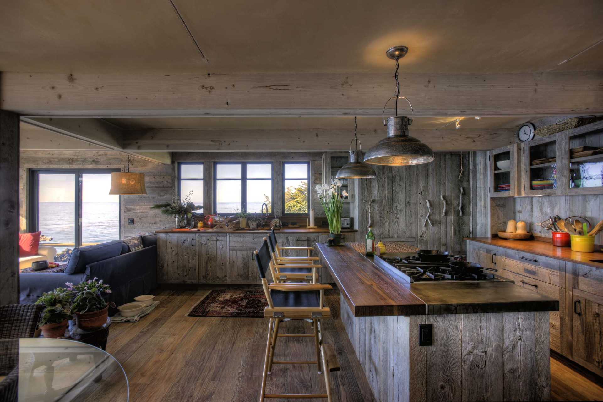 bel intérieur d'un appartement de style rustique