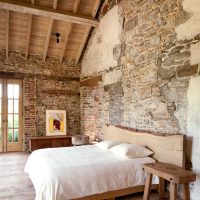 décor de chambre inhabituel dans l'image de style rustique