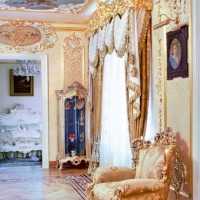 pièce intérieure insolite dans le style de l'empire photo