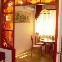 image de chambre de style vitrail classique