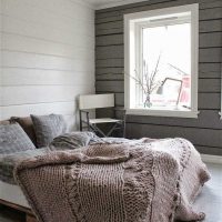 une combinaison de gris vif dans la décoration de la maison