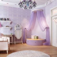 une combinaison de rideaux sombres à l'intérieur de la photo de la chambre