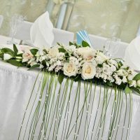 décoration insolite de la salle des mariages avec photo de rubans