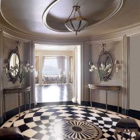 belle décoration de plafond à motifs photo