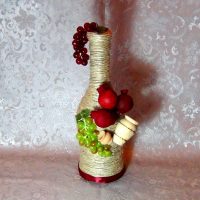l'idée d'une belle décoration de bouteille avec photo ficelle