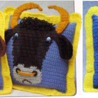 taies d'oreiller au crochet à l'intérieur de la photo du salon