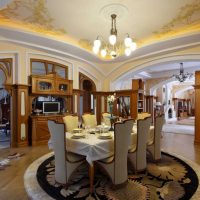 bel intérieur de la photo de l'appartement de style moderniste