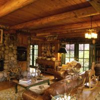 variante de l'intérieur lumineux de la maison dans le village photo