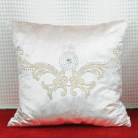version des coussins décoratifs d'origine à l'intérieur de la photo du salon