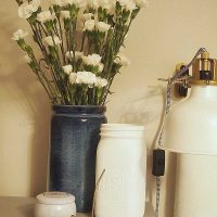 variante de la décoration originale d'une image de vase de table