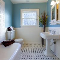idea de una imagen interior brillante del baño