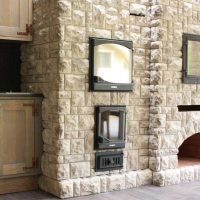 l'idée d'une pierre décorative inhabituelle à l'intérieur de la pièce photo